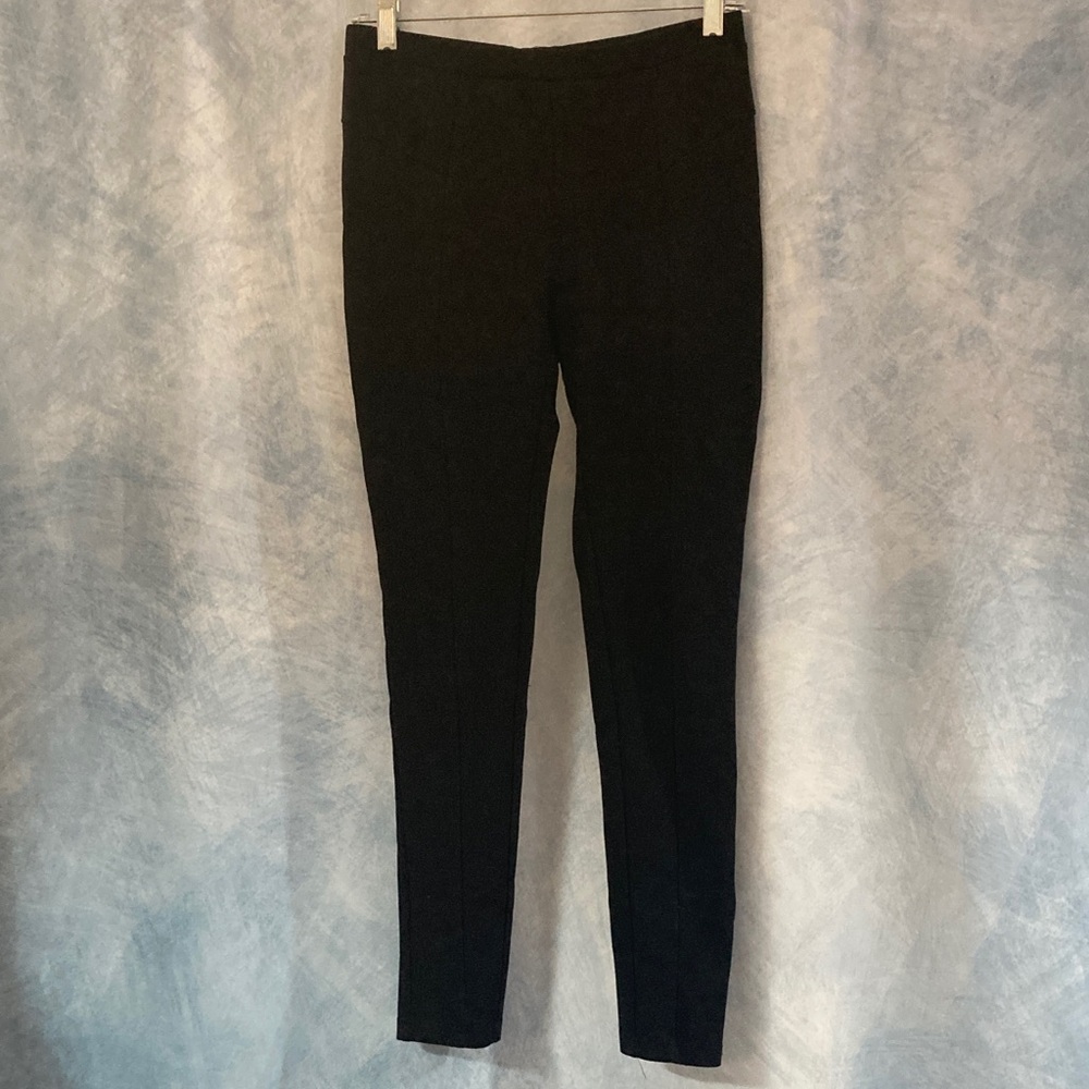 🌟3for$15🌟 Classic Black Leggings Front Seams No Tag Minor Pilling